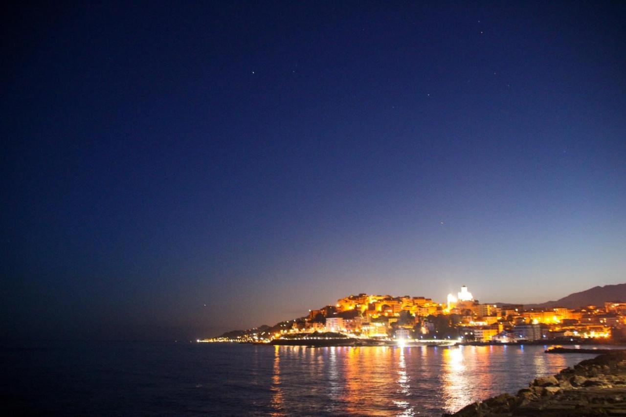 Holiday Home Delo - Imperia Exterior foto